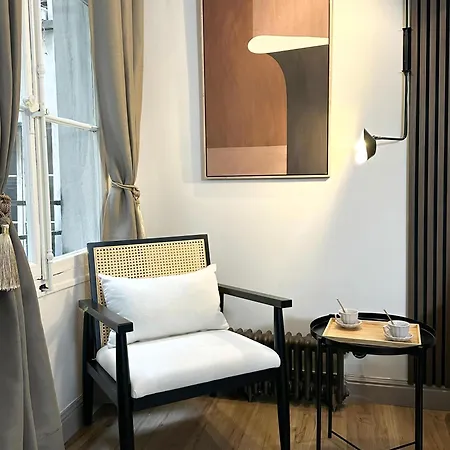 Louvre - Premium Near The Marais For 4 Apartment *